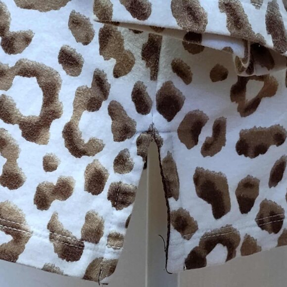 SUSAN GRAVER  Hoodie Leopard print 1/2 Zip Pullover Size Med - Picture 6 of 12